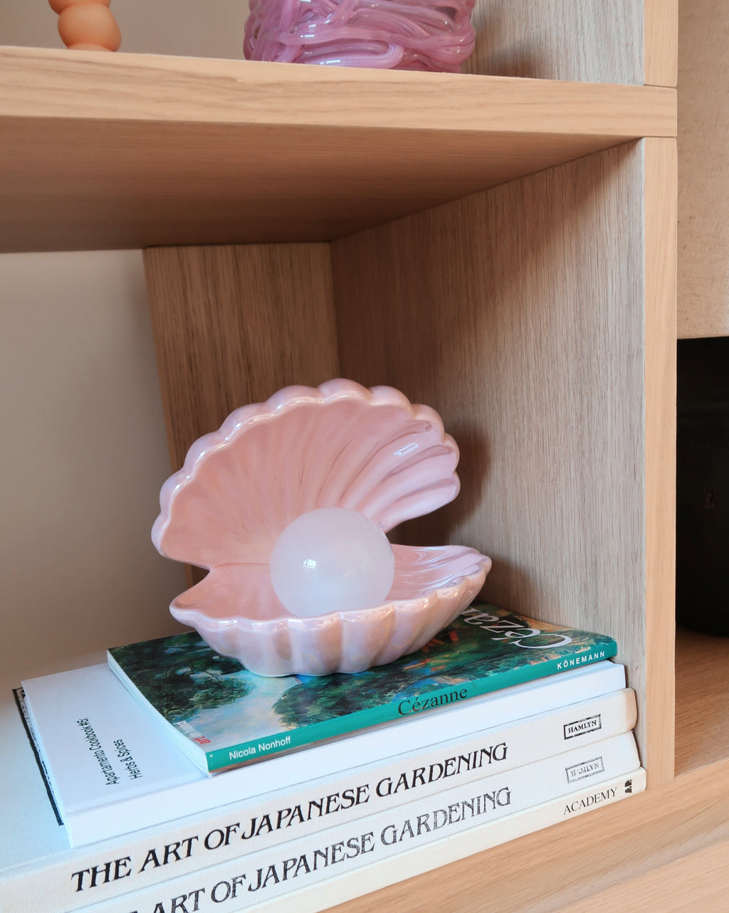 Shell Lamp in Pink