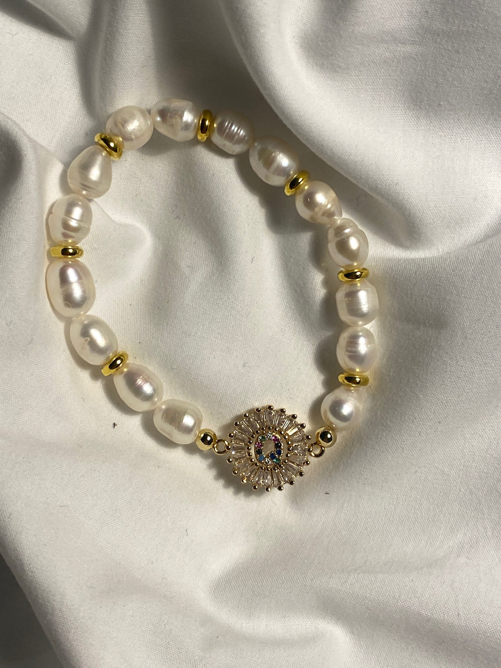 Mykonos Pearl Initial Bracelet - Q